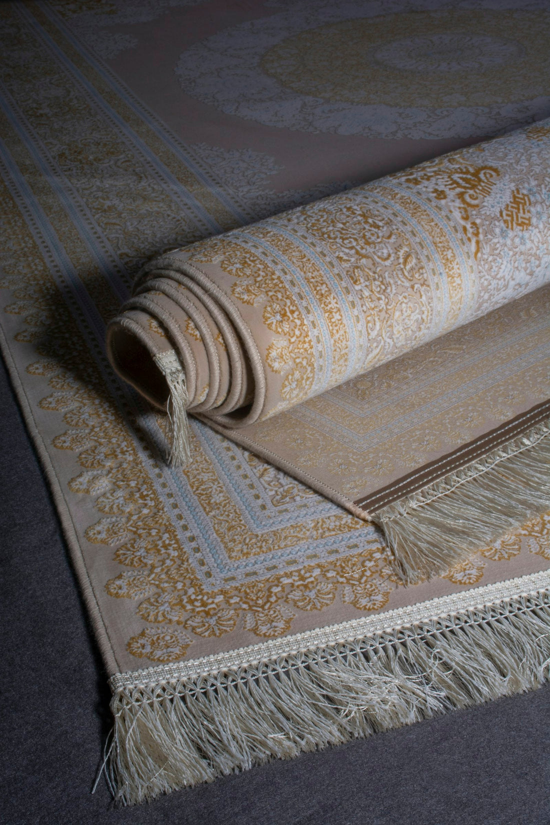 Close-up comparison of wool, silk, and bamboo silk rug fibers