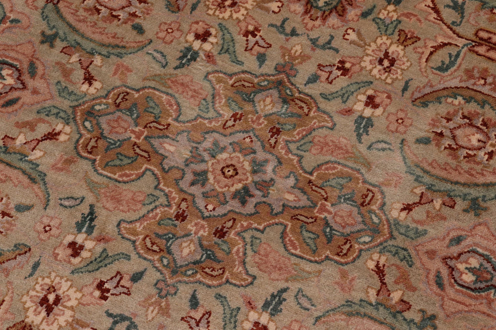 handmade Transitional  Lt. Green Gray Hand Knotted RECTANGLE 100% WOOL area rug 8' x 10'