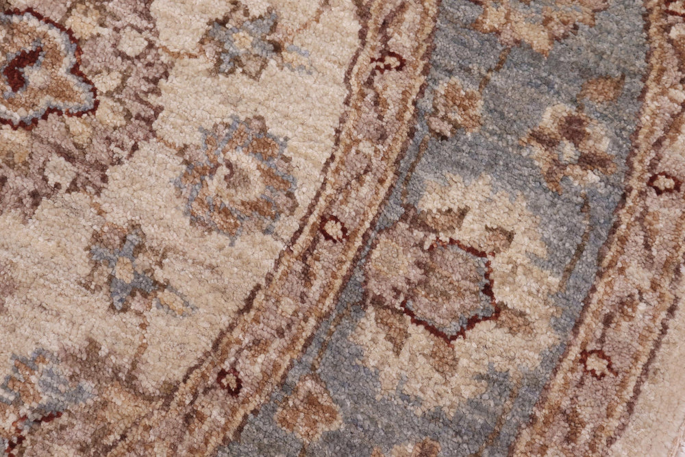 handmade Traditional Kafkaz Ivory Gray Hand Knotted ROUND 100% WOOL area rug 4' x 4'