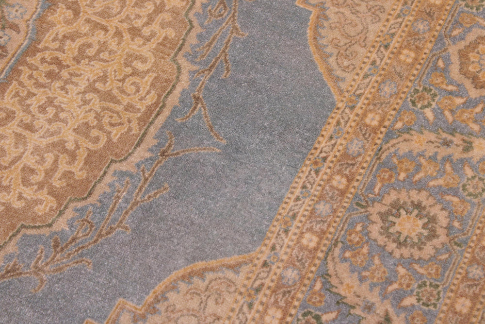 handmade Traditional  Lt. Blue Lt. Blue Hand Knotted RECTANGLE 100% WOOL area rug 6' x 9'