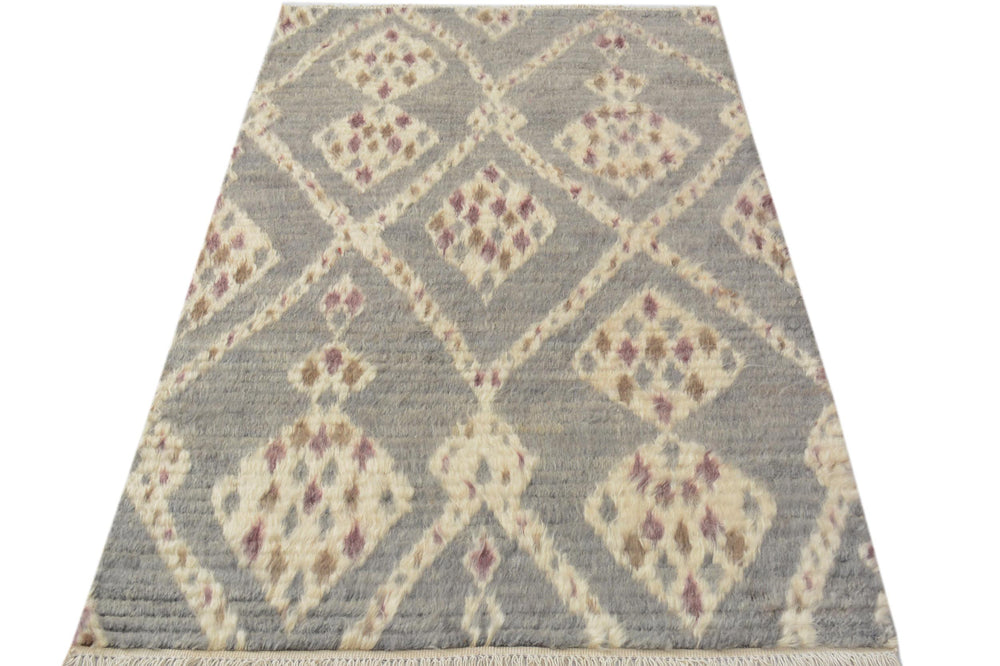 handmade Geometric Moroccan Gray Ivory Hand Knotted RECTANGLE 100% WOOL area rug 4' x 6'